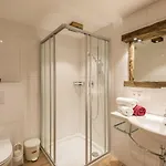 Alpenhostel 