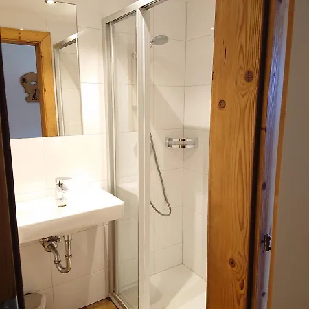 Alpenhostel 