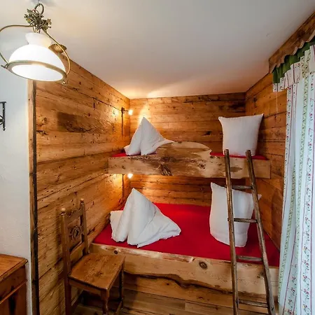 Alpenhostel 