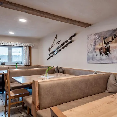 Alpenhostel 