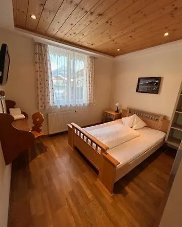 Affittacamere Alpenhostel 