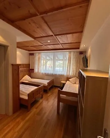 Alpenhostel 