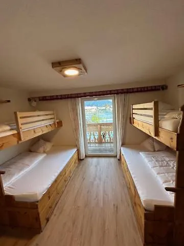 Affittacamere Alpenhostel 