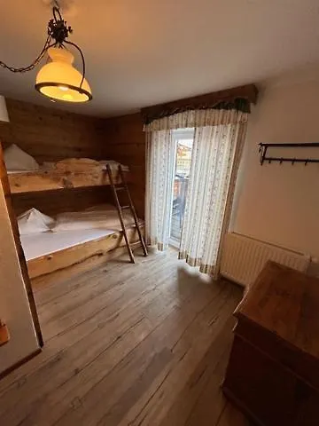 Pensión Alpenhostel 