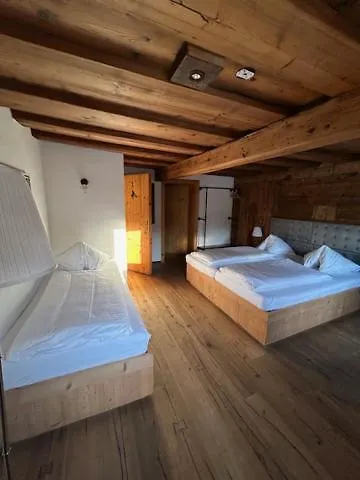 Alpenhostel 